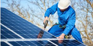 Installation Maintenance Panneaux Solaires Photovoltaïques à Montboudif